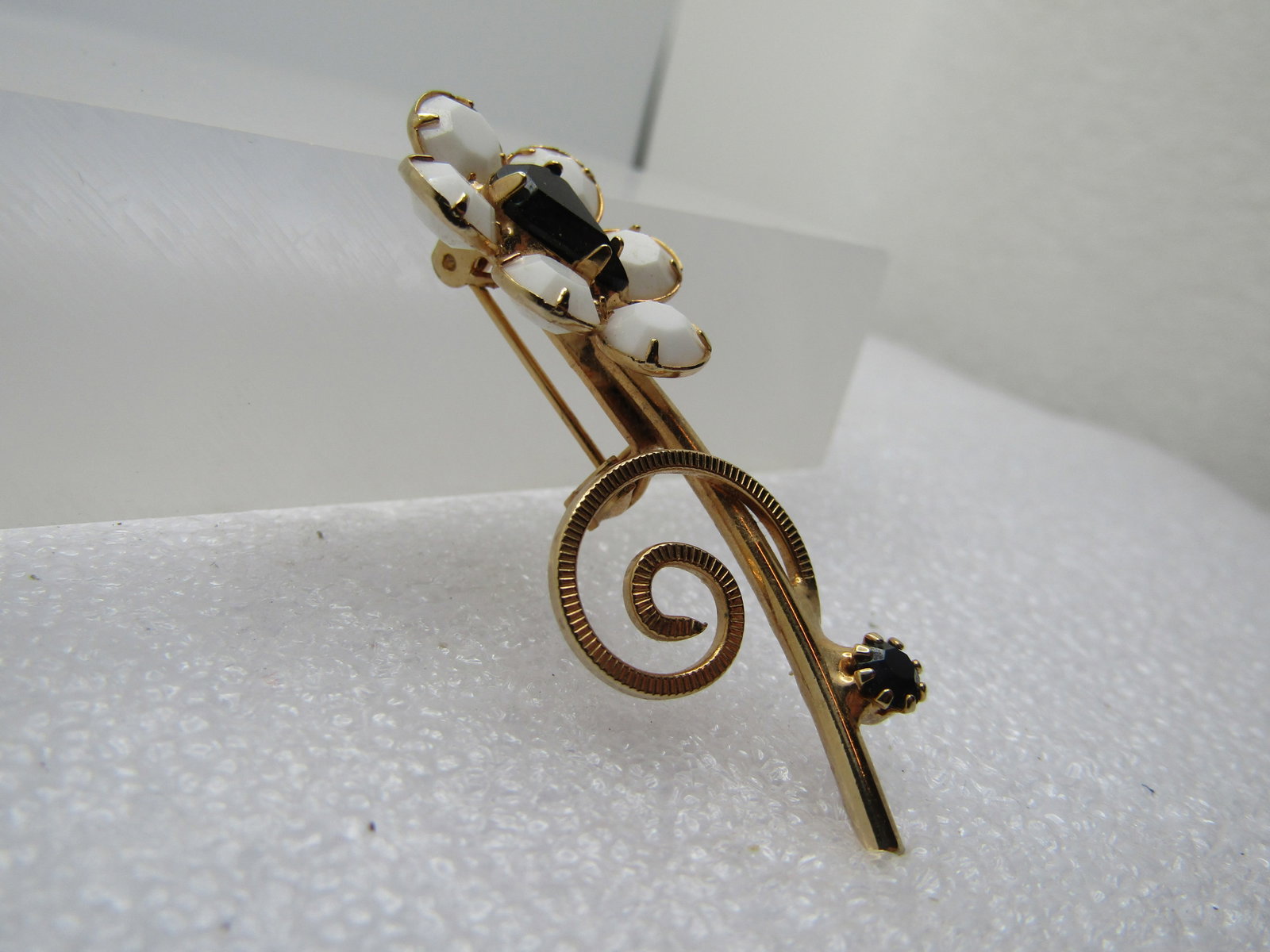 Vintage White & Black Floral Stem Brooch, 1960's - 2