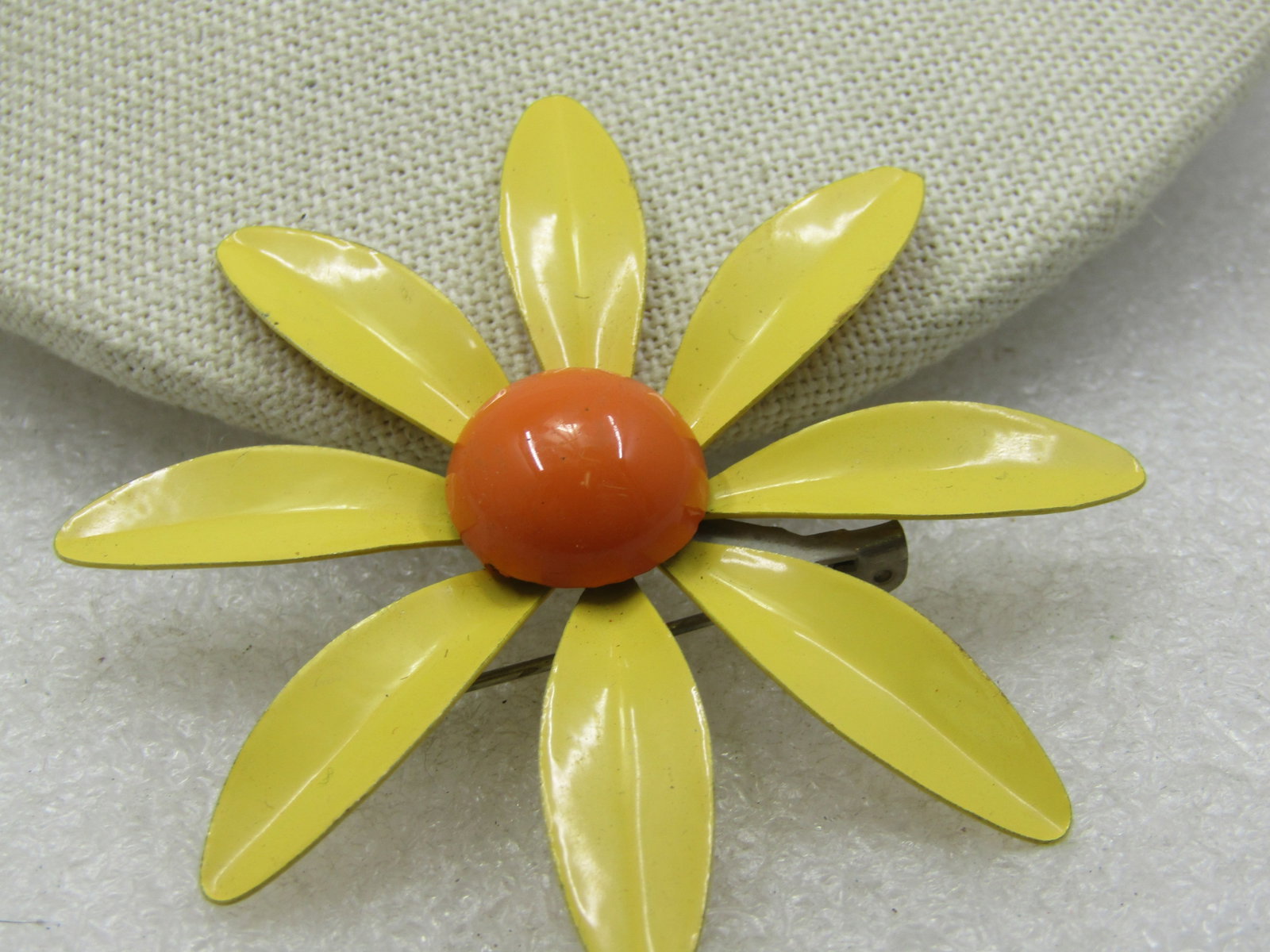 Vintage Enameled Floral Brooch, Orange/Yellow Daisy 1960's: Title: Vintage Enameled Floral Brooch, Orange/Yellow Daisy 1960's Description: Vintage Enameled Floral Brooch, Orange/Yellow Daisy 1960's. Slightly over 2.5" wide with yellow petals with a bent center