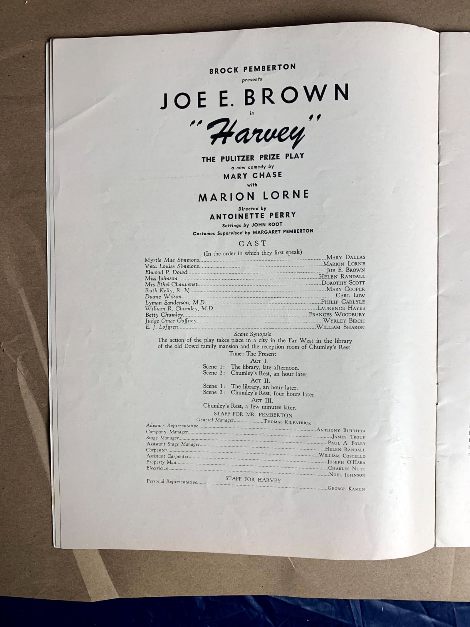 US Playbills (1920's-60) US Movie & Theater (42 Peices) Harvey, Napaolean, Henry V & More (1 of 20)