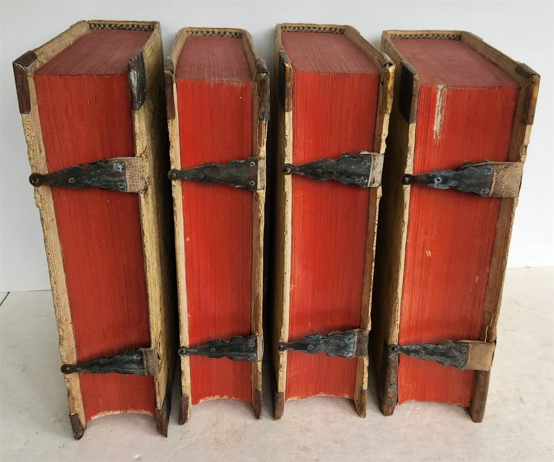 1690 PIGSKIN BOUND 4 FOLIO LAW BOOKS antique by D. D. Emanuelis Gonzalez Tellez - 5