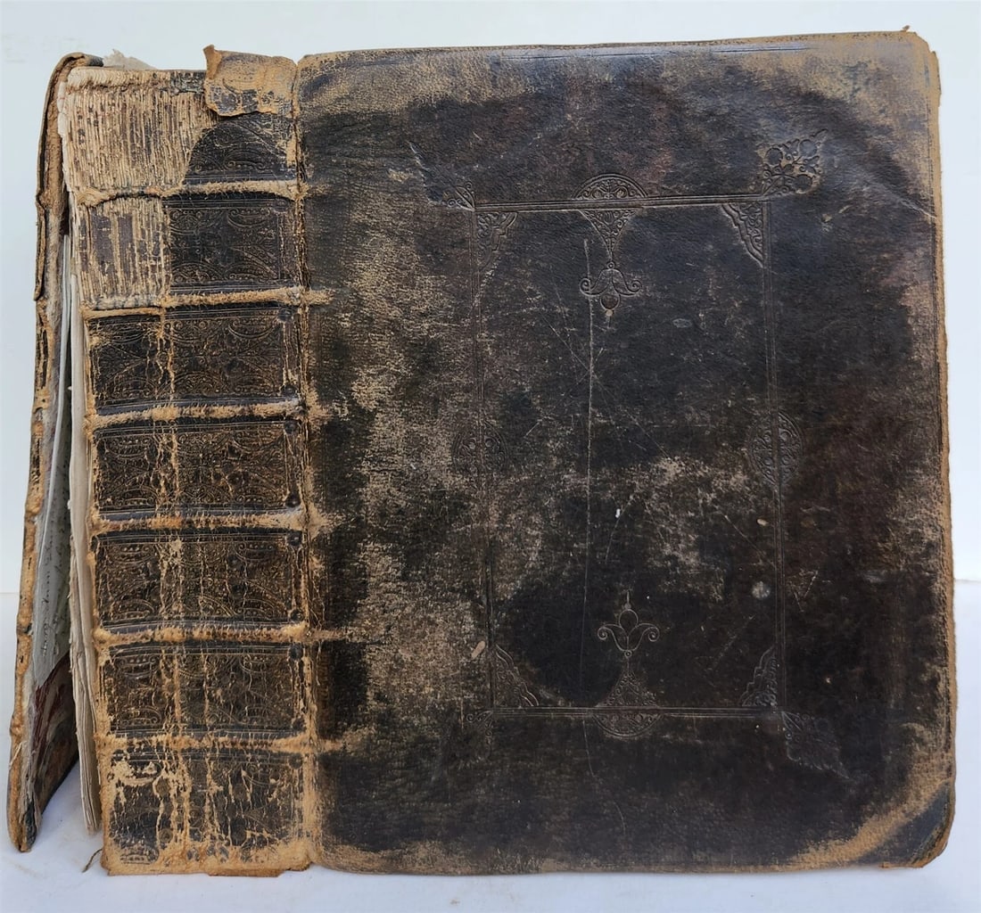 1683 BIBLE in ENGLISH Oxford, at the Theatre antique w/ BOOK of PSALMES - 3