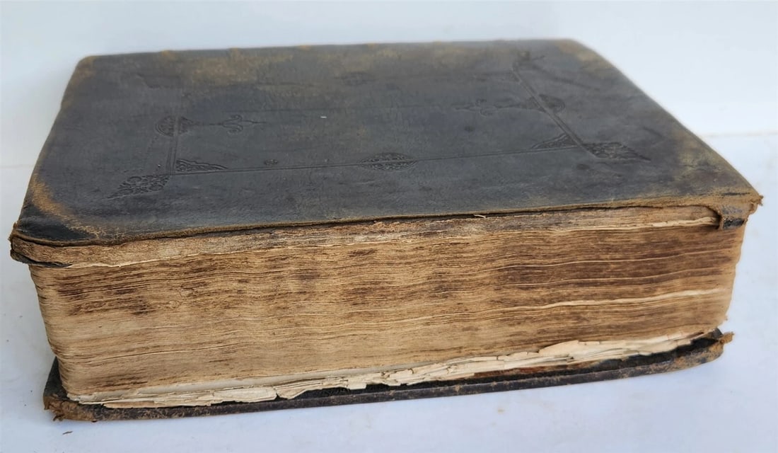 1683 BIBLE in ENGLISH Oxford, at the Theatre antique w/ BOOK of PSALMES - 4