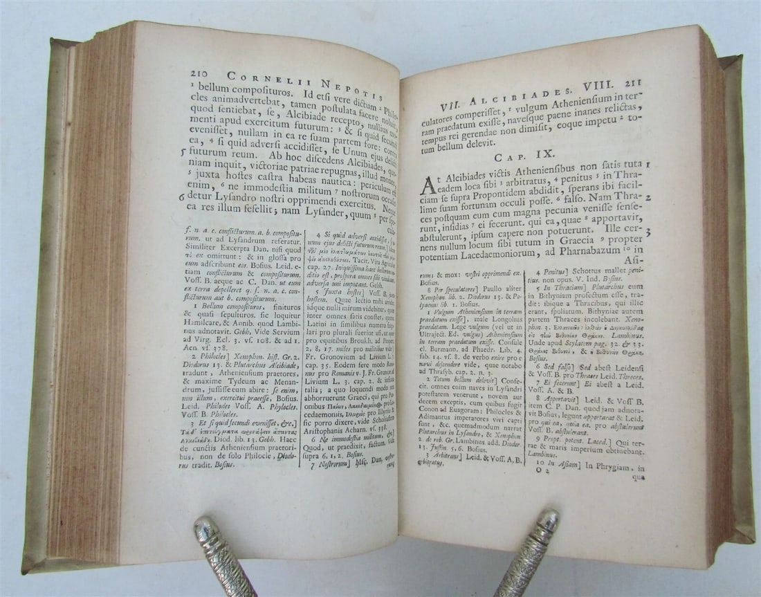 1734 ROMAN HISTORY ARMORIAL BINDING ILLUSTRATED antique LIVES of EMPERORS NEPOS - 11