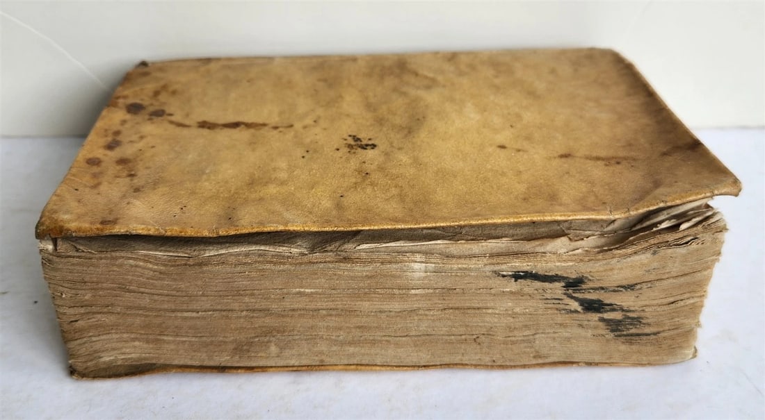 1622 APOLOGETICUS EORUM QVI HOLLANDIAE by Hugone Grotio antique VELLUM BINDING - 3