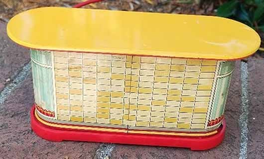 Distler "1955 Studebacker-Packard 400" car with Shell Gas Station (Made in Germany), car runs off a - 8