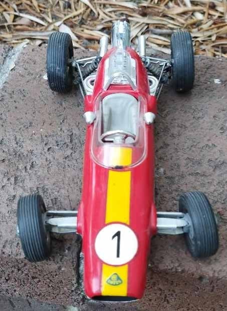 Schuco 1071 "Lotus Climax Formula 1" racecar (Made in Germany),the rarest version with a lighter - 2