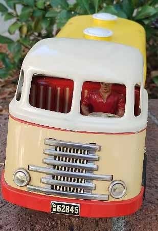 Arnold "SHELL" gas tanker prototype truck, (Made in Germany), never put in production, one of a kind - 2
