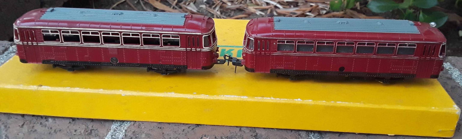 Rokal railbus train (Made in Germany),train is c10, box is c8. - 2