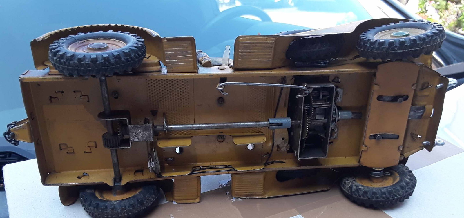 1937 Lineol staff car ("Kubelwagen"), catalog number 1203/5 Made in Germany , powerful windup motor, - 5