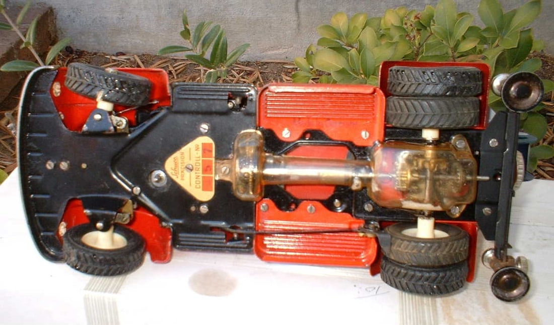 Schuco 6080 fire engine, Made in Germany 1956-58, extensible ladder, the more expensive version with - 5