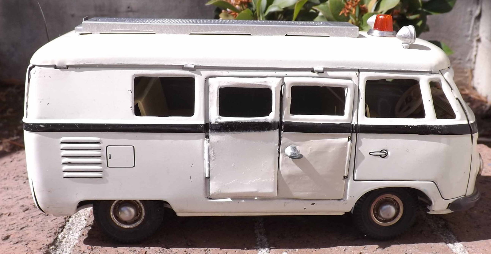 Tippco VW police bus TCO-020, made in Western Germany in the 60's , c8. - 6