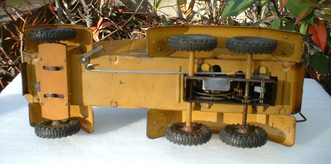 1937 Lineol "Panzerspahwagen" 1210, windup motor,six-wheeled military truck, the turret swings - 5