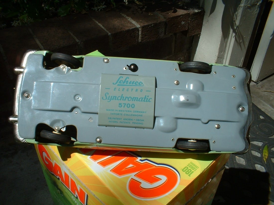 Schuco 5700 Packard Hawk "Synchromatic".This unusual and highly realistic car has automatic - 4