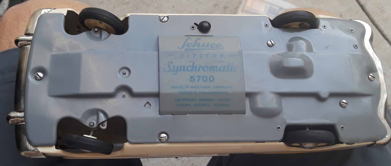 Schuco 5700 Packard Hawk "Synchromatic".This unusual and highly realistic car has automatic - 5