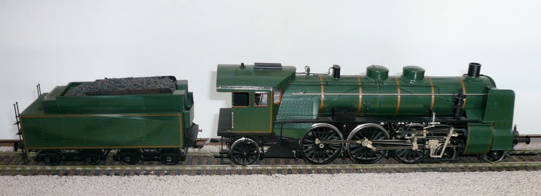 Felix Spring (Made in Switzerland) Bayern 4-6-2 gauge 1 locomotive, electric motor, working electric - 2