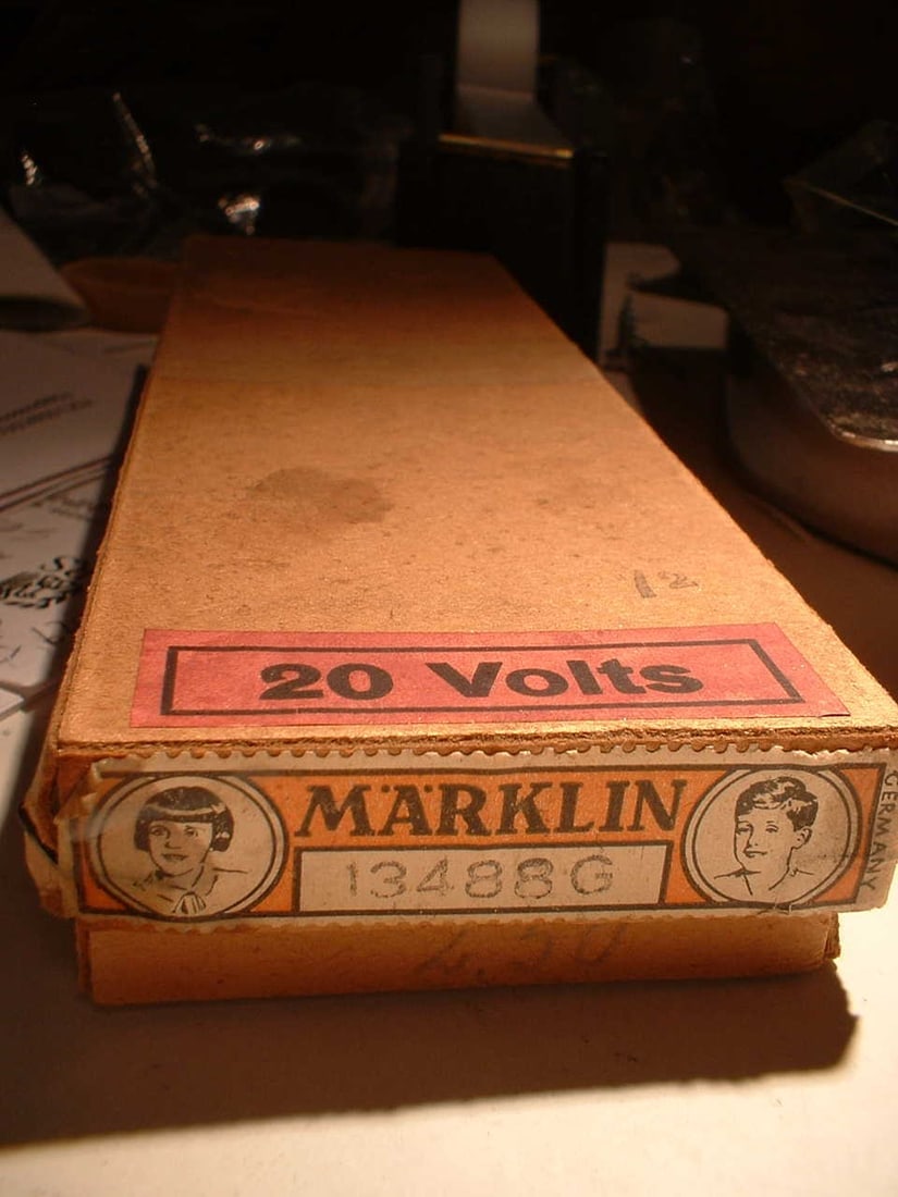 Marklin 14388G set of electric semaphores (Made in US Zone Germany) Gauge 0/1,c10. - 2