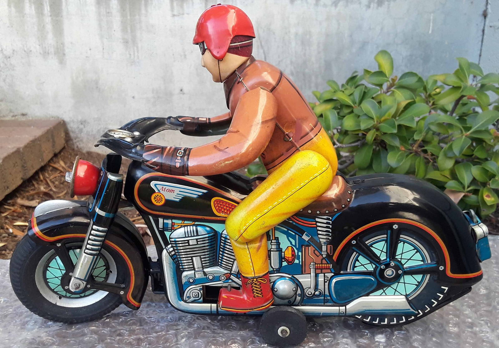 Masudaya "Mr.Atom" motorcycle (made in Japan) 1960's motorcycle with similar action as Arnold Mac (1 of 5)