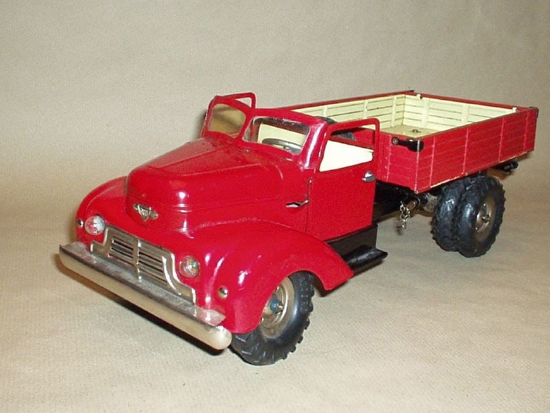 Gama (Germany) 1950's rare no.501 truck, 40cm (18 inch), windup motor, realistic differential (1 of 5)