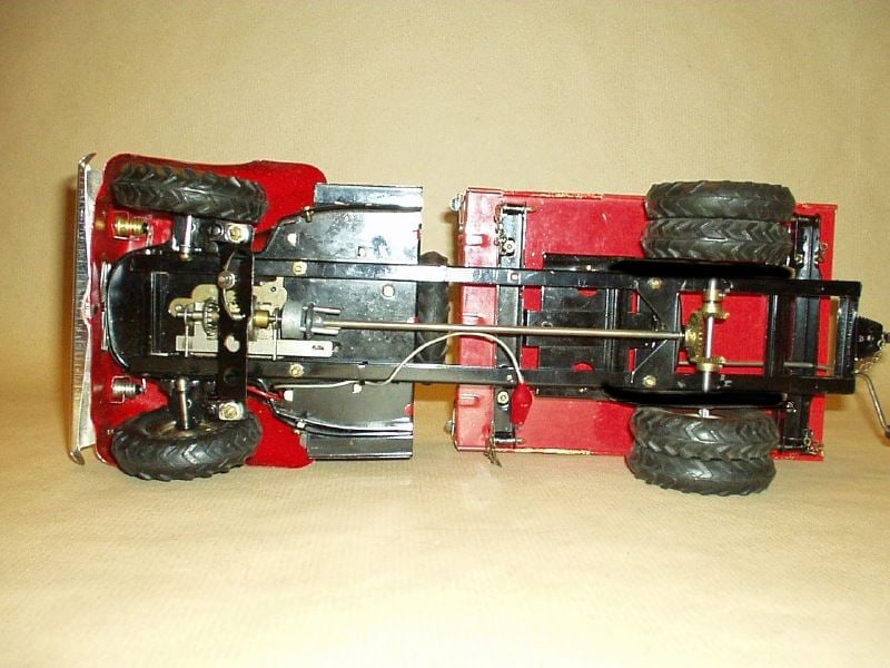 Gama (Germany) 1950's rare no.501 truck, 40cm (18 inch), windup motor, realistic differential - 2