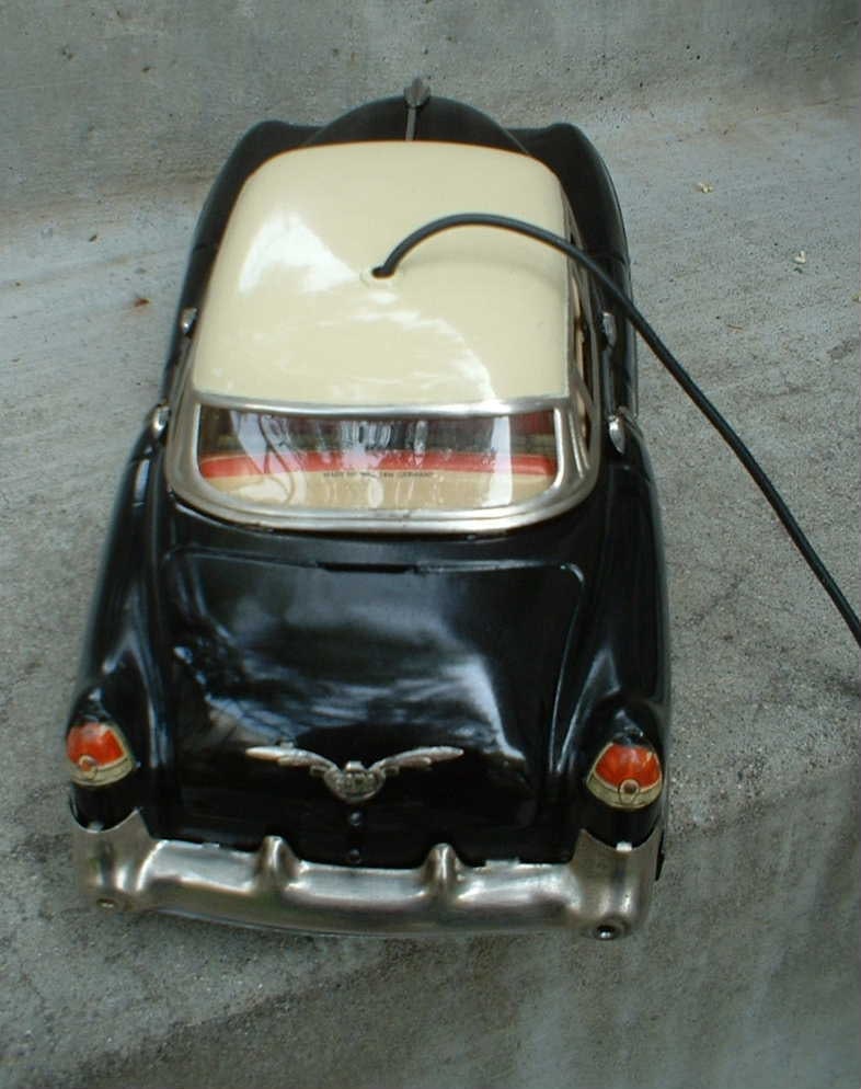 Gama Cadillac,electric car Made in Western Germany, rare two-tone color, forward/reverse, steering, - 3