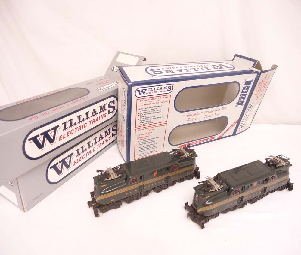 Williams # GG202H Pennsylvania Brunswick green Five Stripes GG1 Dual Locomotives in OB, all brass (1 of 10)