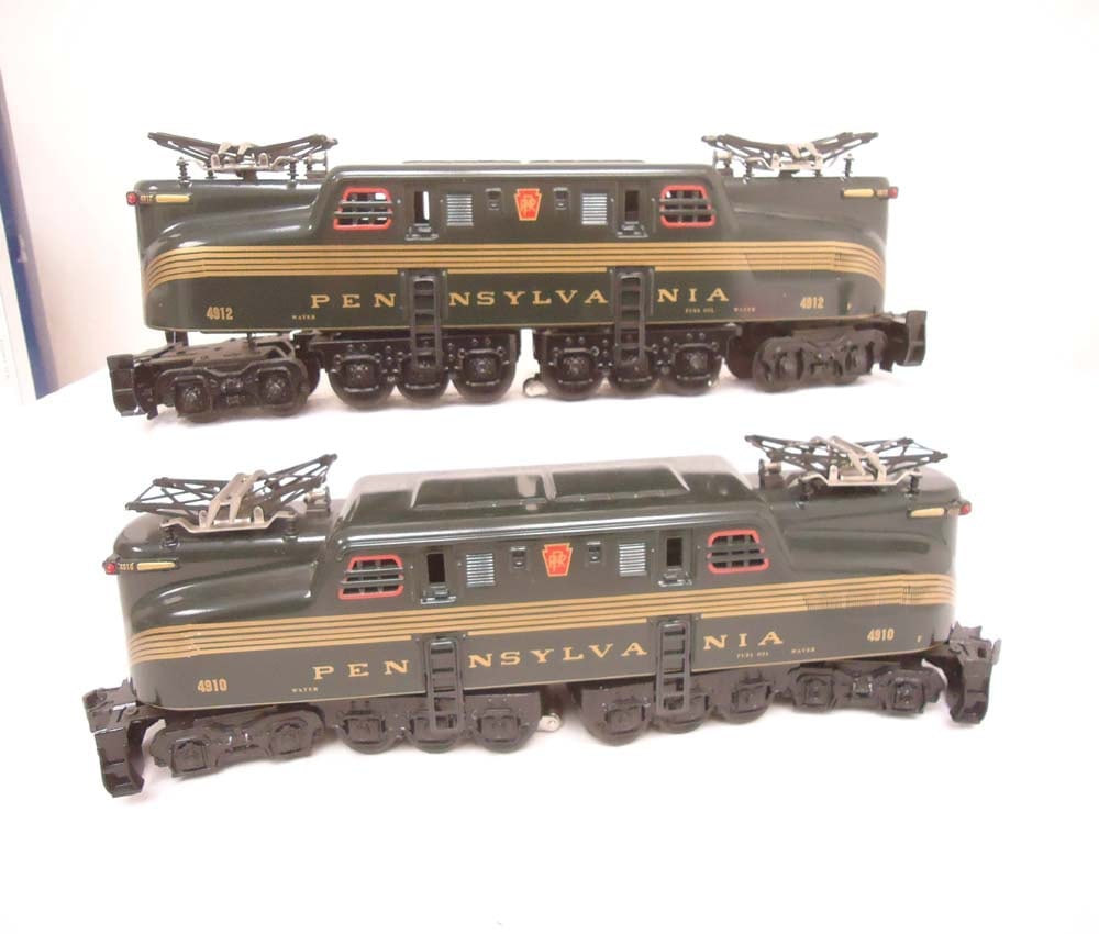 Williams # GG202H Pennsylvania Brunswick green Five Stripes GG1 Dual Locomotives in OB, all brass - 7