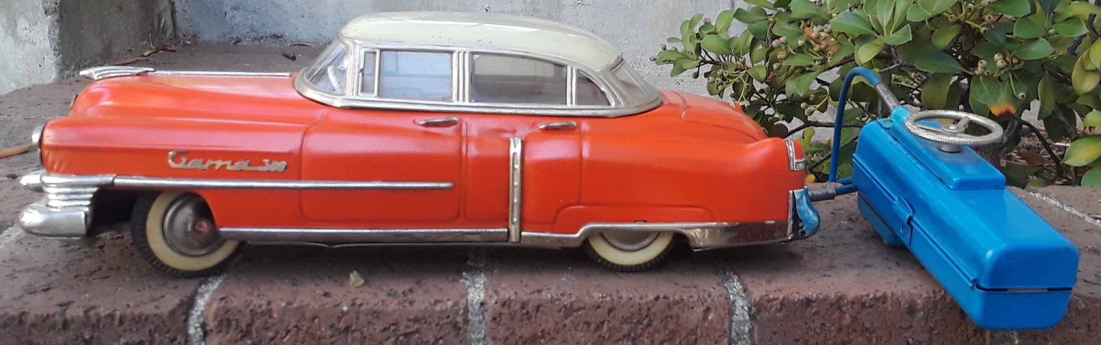 Gama Cadillac,electric car Made in Western Germany, rare two-tone color, forward/reverse, steering,: Gama Cadillac,electric car Made in Western Germany, rare two tone color, forward/reverse, steering, c9.5 . Reserve: $716.00 Shipping: Domestic: Flat rate of $45.00 to anywhere within the contiguous U.