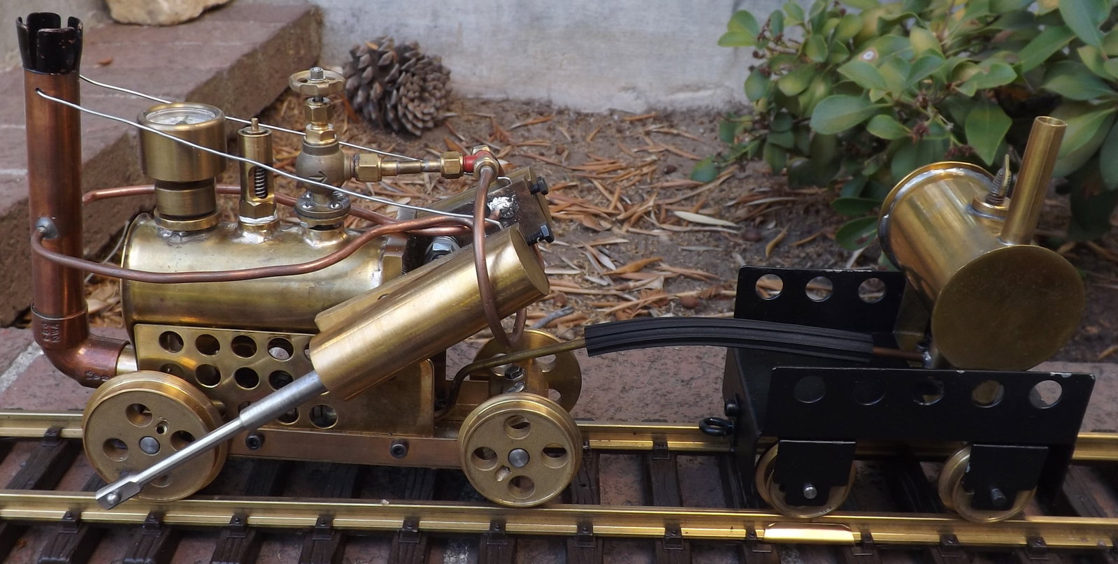 Stephenson Rocket gauge 1 brass-steel one of a kind steam locomotive, alcohol fired, never fired,: Stephenson Rocket gauge 1 brass steel one of a kind steam locomotive, alcohol fired, never fired, build by a master machinst , c10. Reserve: $639.00 Shipping: Domestic: Flat rate of $55.00 to