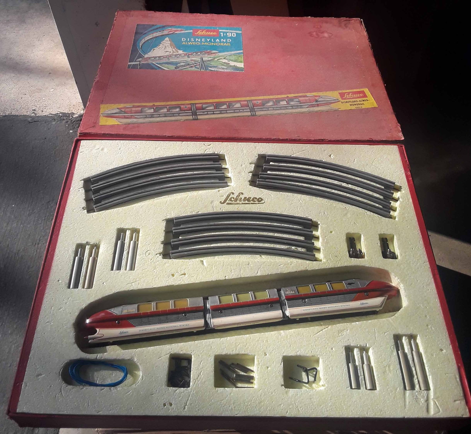 Schuco Disney monorail 6333G , Made in Germany 1959,c9.: Schuco Disney monorail 6333G , Made in Germany 1959,c9. Reserve: $620.00 Shipping: Domestic: Flat rate of $45.00 to anywhere within the contiguous U.S. International: Flate rate of $75.00 .