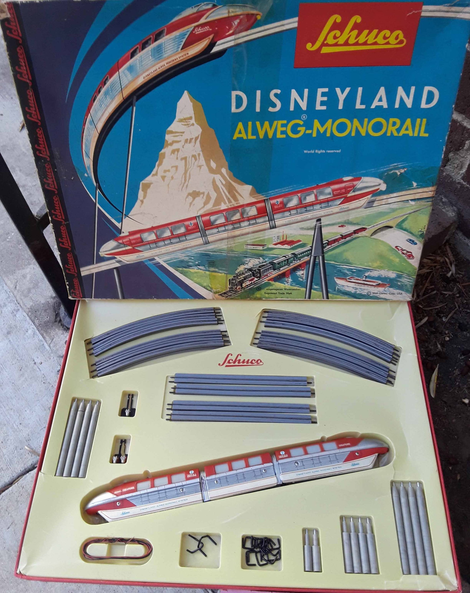 Schuco Disney monorail 6333 , Made in Germany 1959,c10 in c8 box, this is the larger 3 car monorail, - 2
