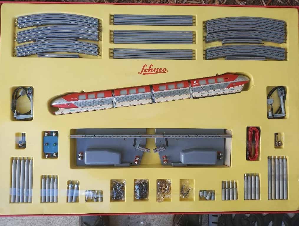 Schuco Disney monorail 6333S , Made in Germany 1959,c10 in c8 box, this is the larger 4 car (1 of 2)