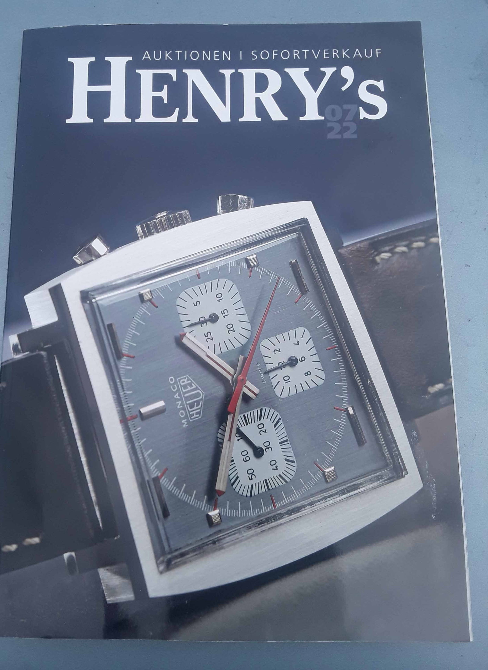 Watches auction catalog.: Watches auction catalog. Reserve: $10.00 Shipping: Domestic: Flat rate of $5.00 to anywhere within the contiguous U.S. International: Foreign shipping rates are determined by destination.