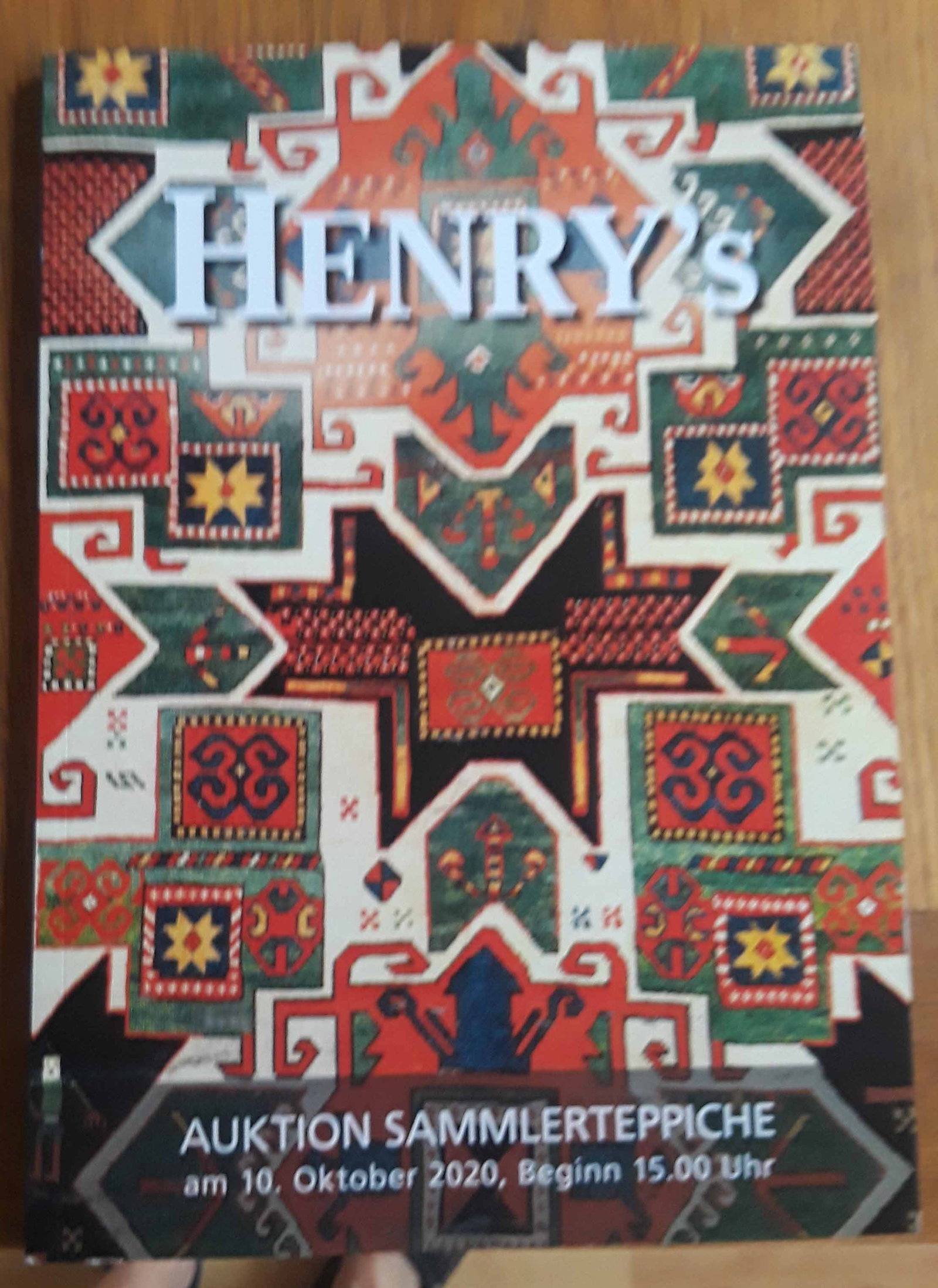 Watches auction catalog.: Watches auction catalog. Reserve: $10.00 Shipping: Domestic: Flat rate of $5.00 to anywhere within the contiguous U.S. International: Foreign shipping rates are determined by destination.
