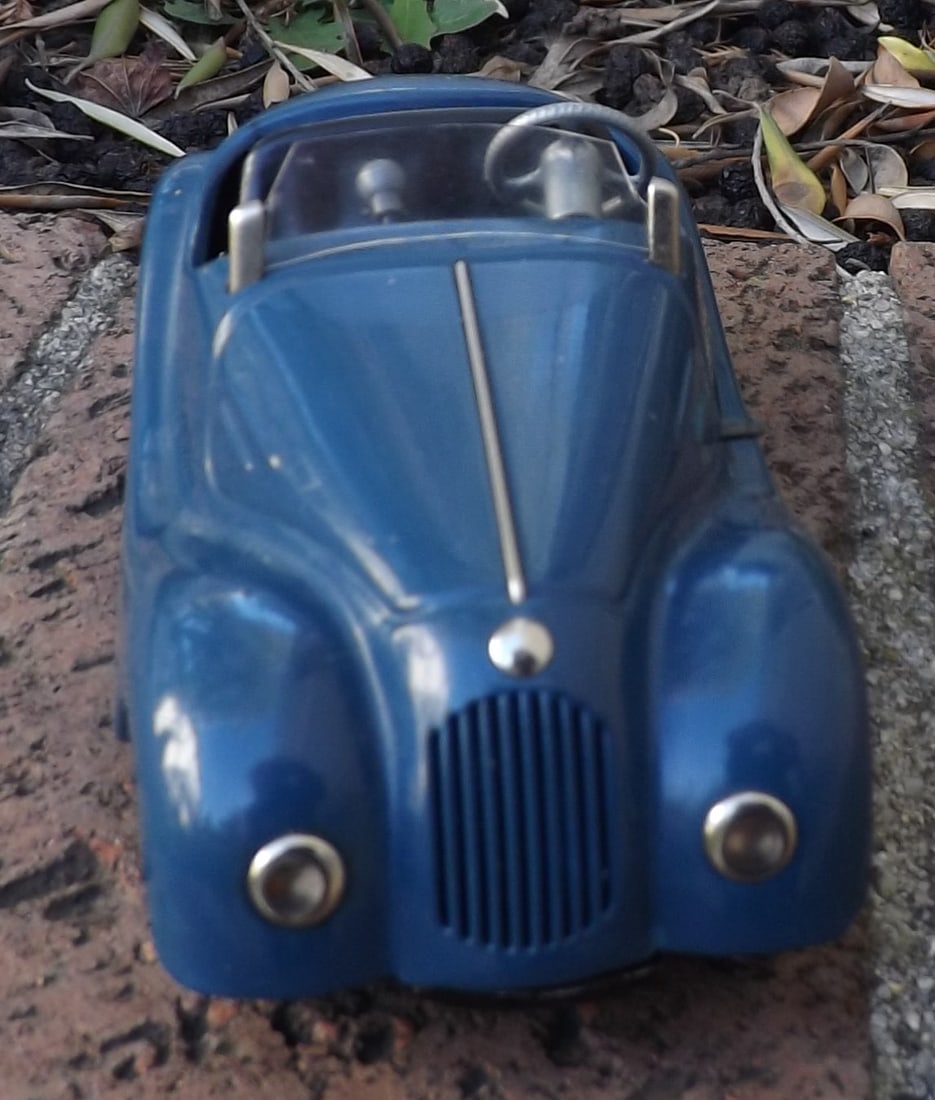 Schuco Examico 4001,BMW 328 car, Made in Western Germany,windup, rack and pinion steering, 4 speeds - 2