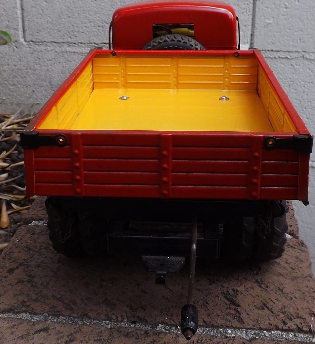 Gama 501 tipper truck (Made in Germany), windup motor with neutral, forward, reversse, true - 4