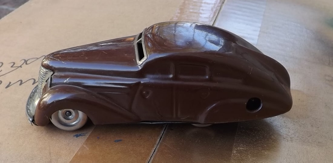 Schuco Maybach Limousine 1010 (Made in Germany), windup motor , no-fall action off the end of the: Schuco Maybach Limousine 1010 (Made in Germany), windup motor , no fall action off the end of the table, boxed, c8. Reserve: $95.00 Shipping: Domestic: Flat rate of $20.00 to anywhere within the conti