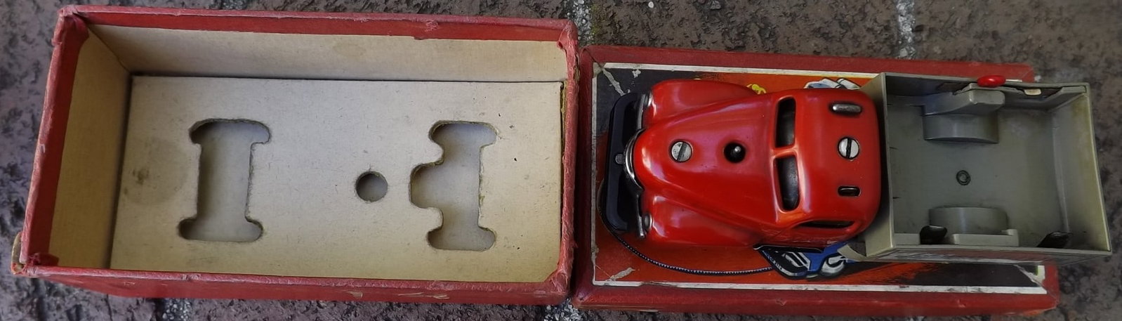 Schuco Varianto 3112 electric truck (Made in US Zone Germany), c10 in c10 original box, never played (1 of 5)