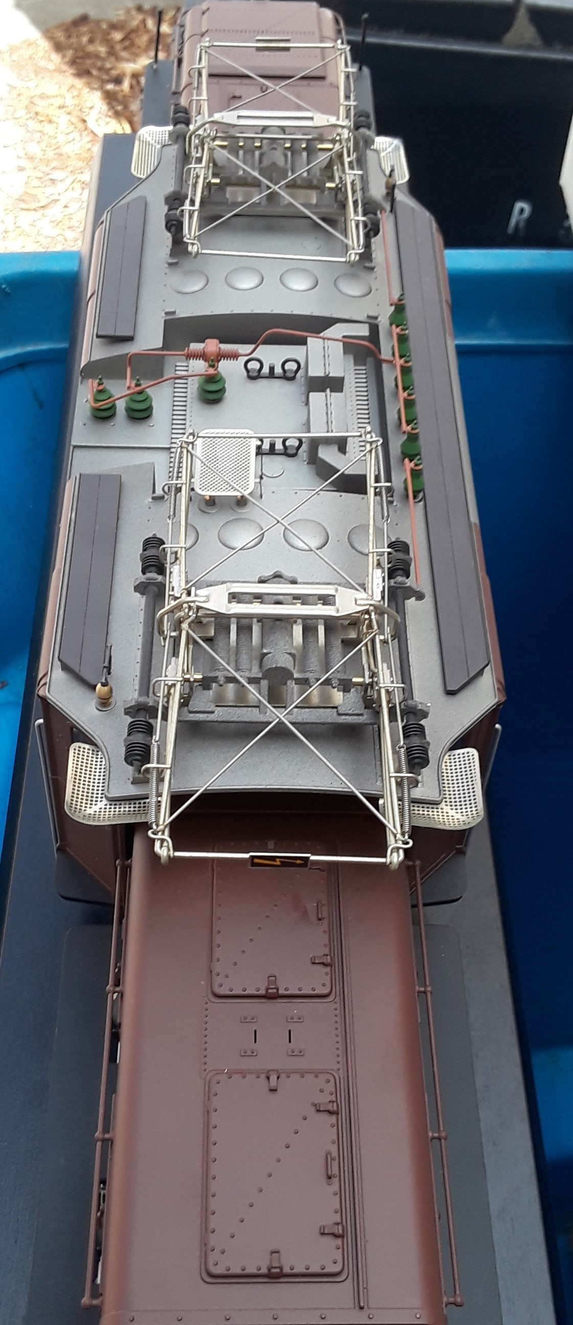 Marklin Swiss Krokodil, Gauge 1.The locomotive comes with an mfx decoder with a multiple function - 3