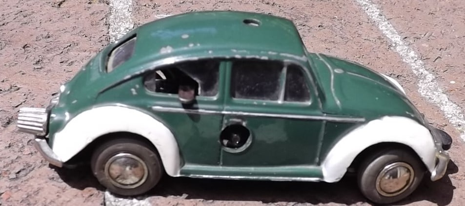 Volkswagen Police Schuco Micro-Racer 1046 (made in Western Germany) c8. - 2