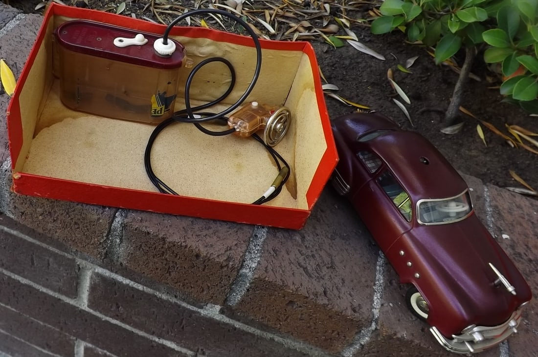 Schuco Ingenico 5380, Made in US Zone Germany , c9 in c6 box,this is the rarer version with the more - 2