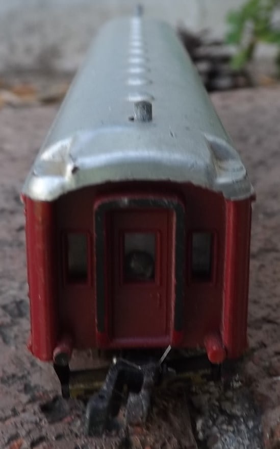 Made in Germany "Rokal" sleeping car, TT scale , c9. - 2