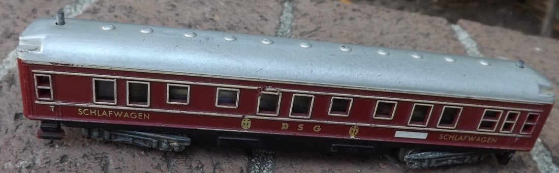 Made in Germany "Rokal" sleeping car, TT scale , c9. - 3