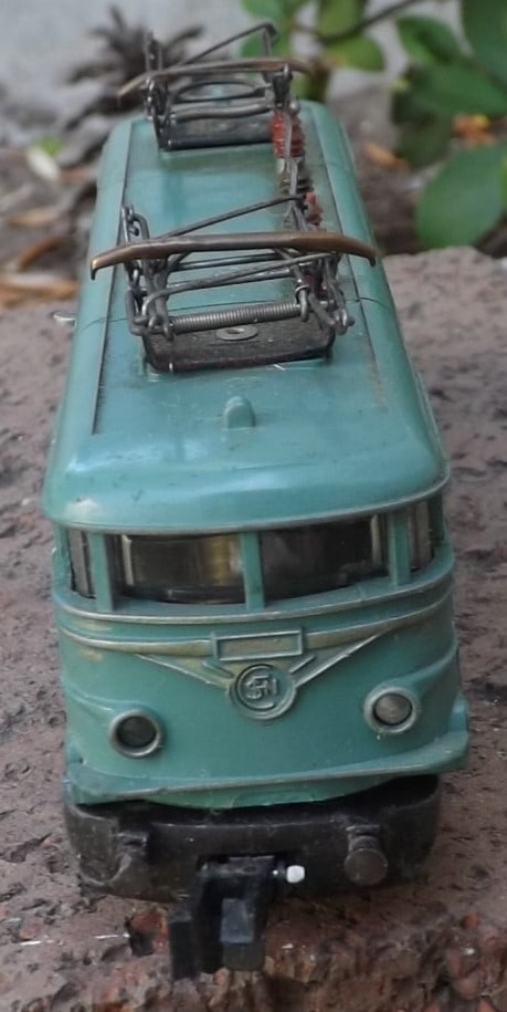 Made in Germany "Rokal" electric locomotive, working pantographs, TT scale , c8. - 2