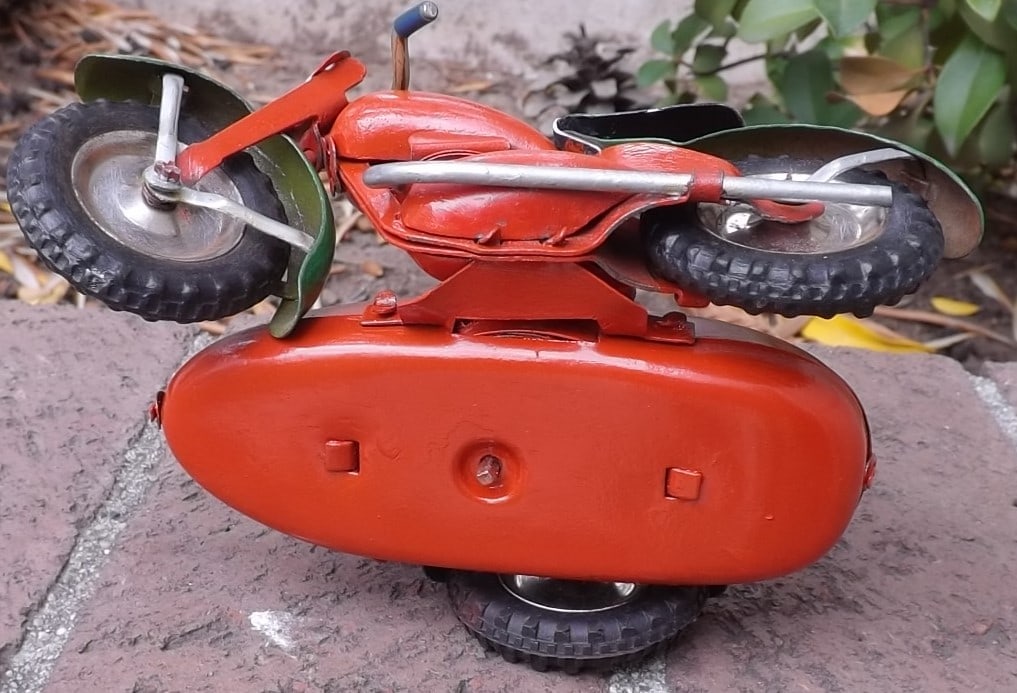 Motorcycle with sidecar, Drukov, Made in Czechoslovakia, 16 cm, windup , c10. - 5