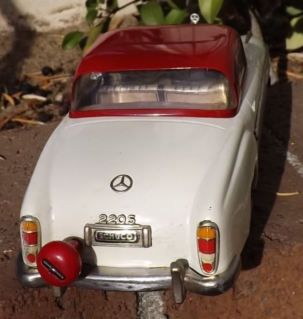 Schuco Rolfix 1080 (Made in Germany 1960), windup through a unique pull cord system, the rarest red - 3