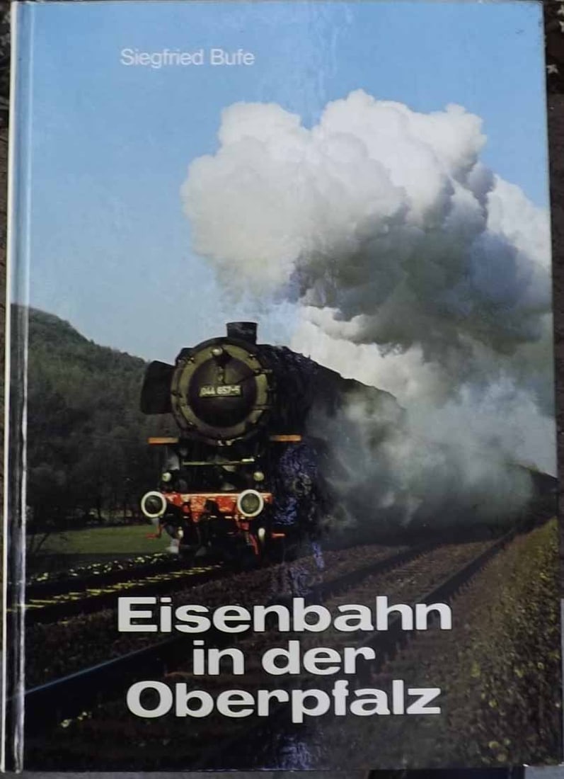 German locomotive book.: German locomotive book. Reserve: $36.00 Shipping: Domestic: Flat rate of $10.00 to anywhere within the contiguous U.S. International: Foreign shipping rates are determined by destination.