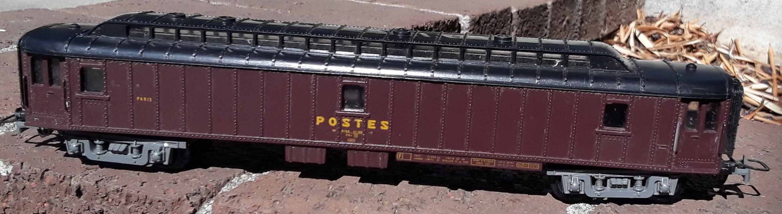 Jouef HO Postal train car , Made in France , c10.: Jouef HO Postal train car , Made in France , c10. Reserve: $23.00 Shipping: Domestic: Flat rate of $17.00 to anywhere within the contiguous U.S. International: Flate rate of $38.00 . International shi