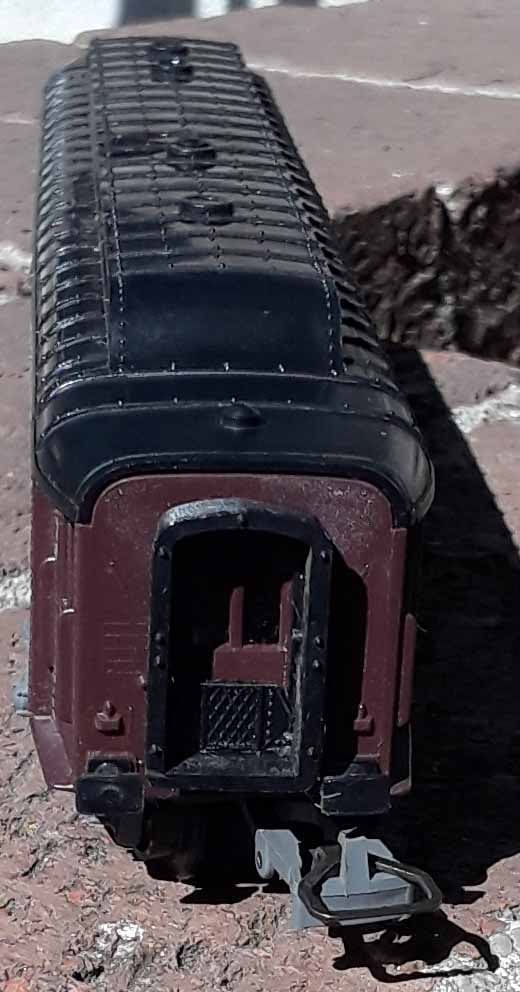 Jouef HO Postal train car , Made in France , c10. - 2