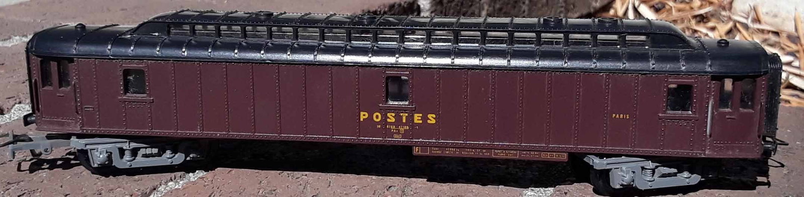 Jouef HO Postal train car , Made in France , c10. - 3