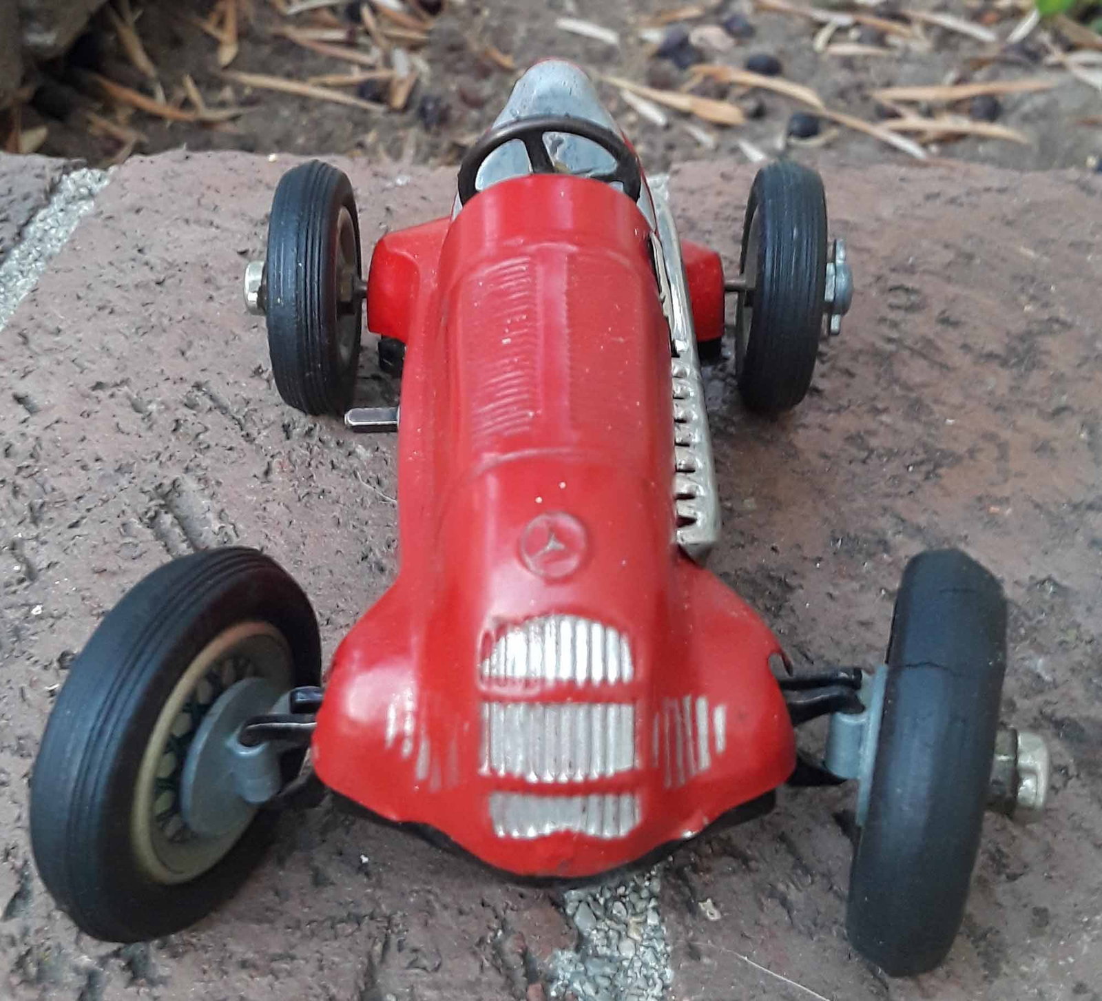 Schuco Sudio 1050 Mercedes Grand Prix racer 1936 , Made in US Zone Germany, c10. - 3